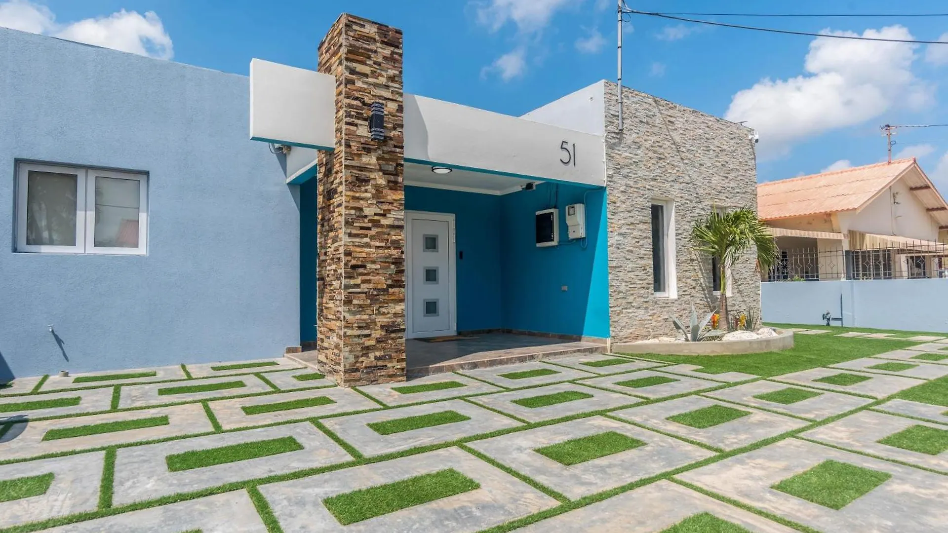 Villa Azul Tide Oranjestad Bohemian Beach Vibes